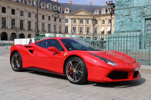 LOUER FERRARI 488 GTB COUPE