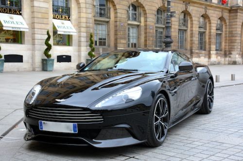 LOUER ASTON MARTIN VANQUISH