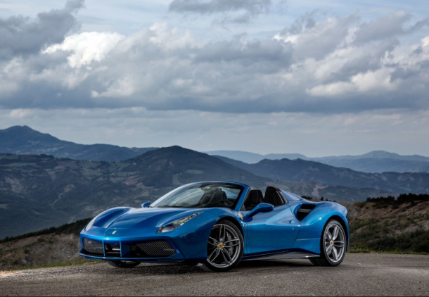 FERRARI 488 SPIDER