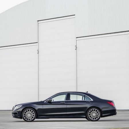 Rent a luxury SUV ParisLuxuryCar