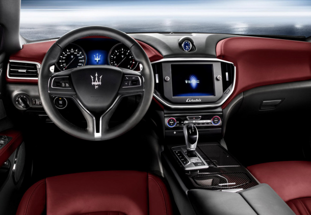 Maserati Ghibli, hire , rent , location , alquiler , aluguel, Paris Luxury Car 
