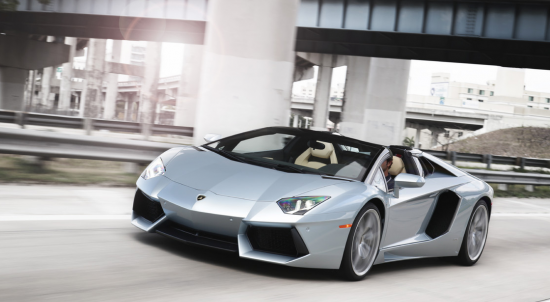 LAMBORGHINI AVENTADOR ROADSTER